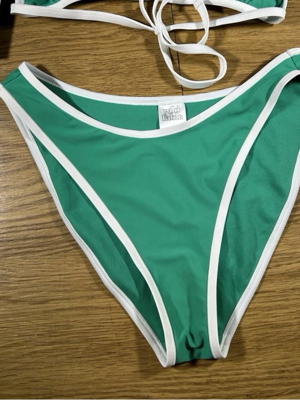NEW!! Women’s Wild Fable Green Bikini Bottom with White Trim Size S